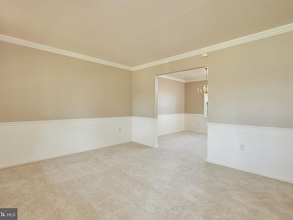 4th image of 5700 Harrison House Ct
