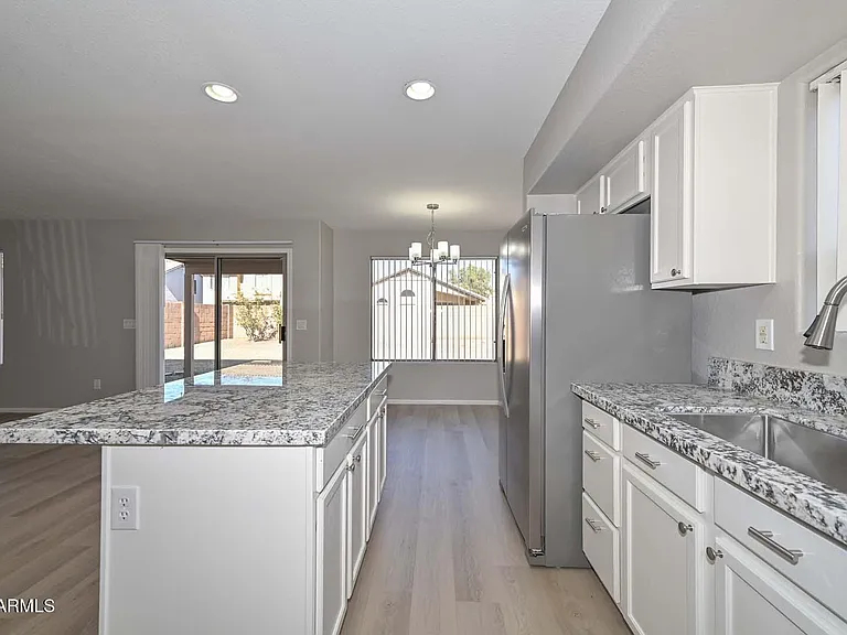 12324 W Missouri Ave — Photo 16