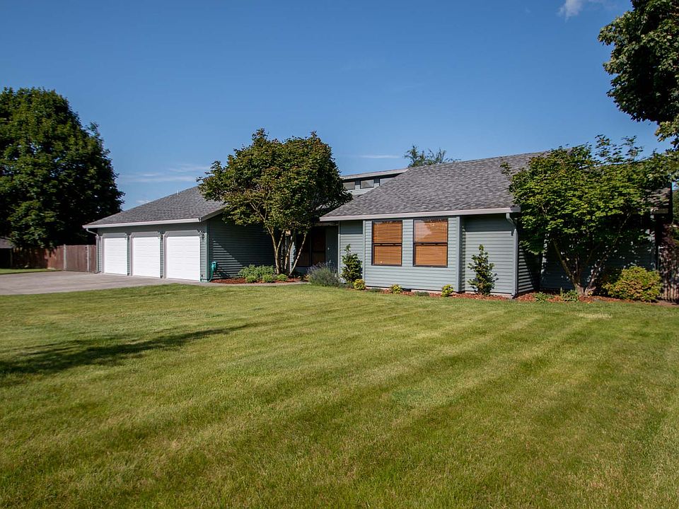 1st image of 2417 NE 168th Ave