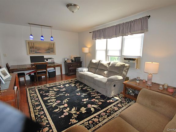 3rd image of 9 Stokes Road #1A
