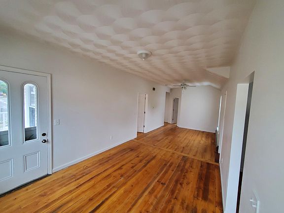 2 living spaces
