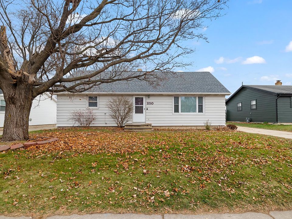1st image of 220 N Danz Ave