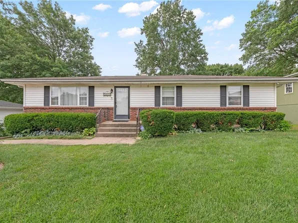 5029 NE 58th St, Kansas City, MO 64119