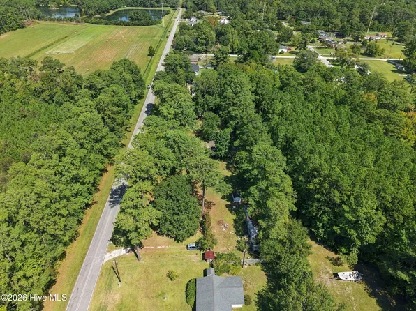 354 Old Airport Road, Newport, NC 28570