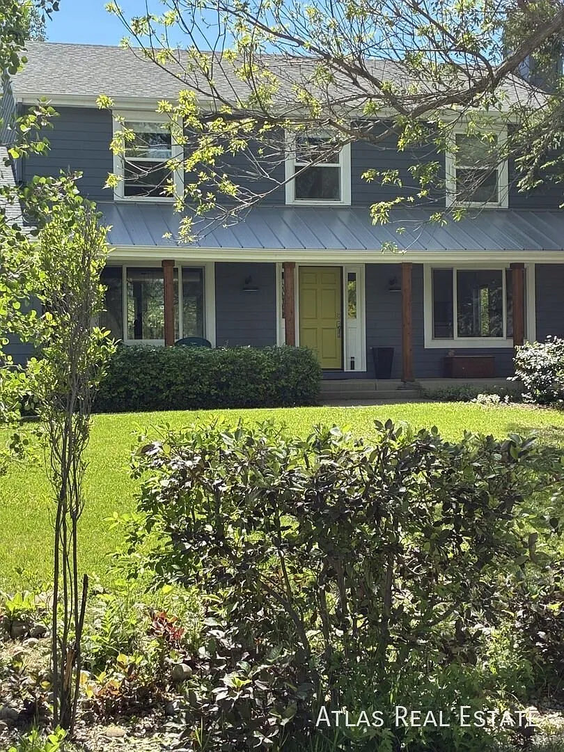 Introducing a House Share in Niwot! — Photo 1