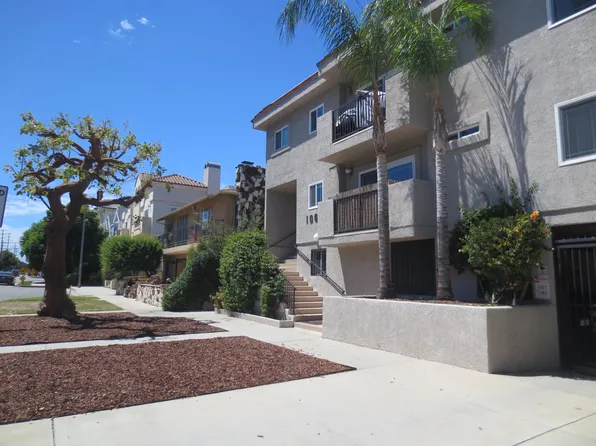 10611 Moorpark St, North Hollywood, CA 91602