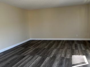 921 S Trident St APT 5, Anaheim, CA 92804