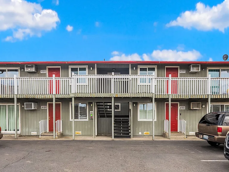 Paxton Apartments- Kennewick, WA — Photo 7