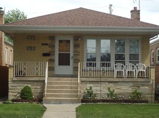 5549 S Massasoit Ave, Chicago, IL 60638