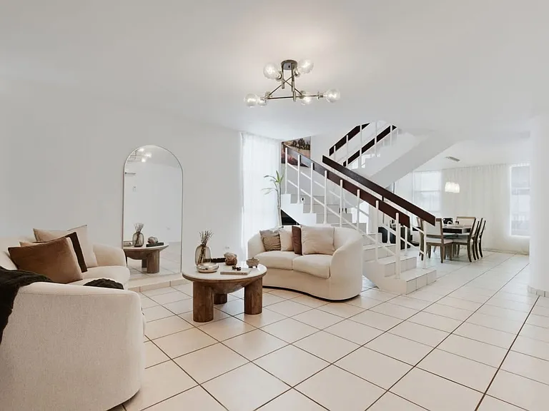 227 Calle Thebe #J31 — Photo 9