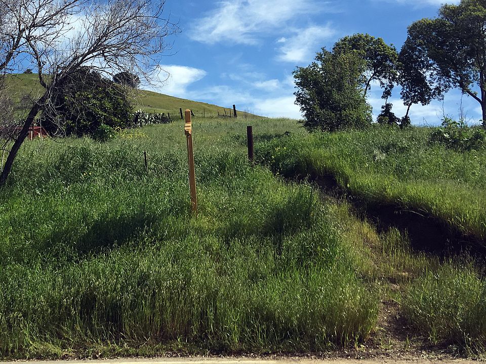 1st image of 2072 Rachel St