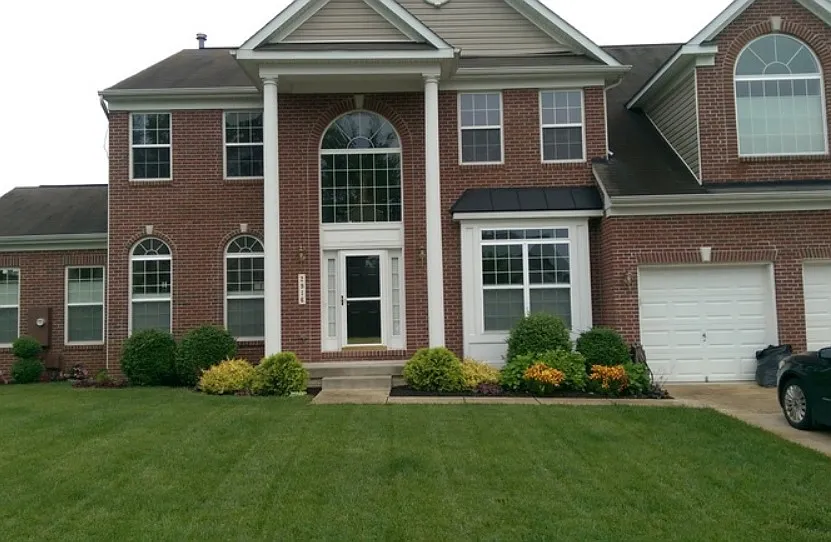 2916 Valerian Ln photo 1