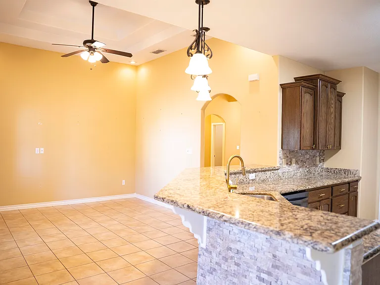 415 Starling Creek Loop — Photo 9