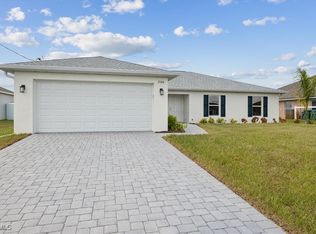 2104 NW 16th Pl, Cape Coral, FL 33993