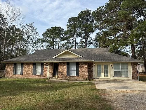 70415 Fuchsia St Photo 1