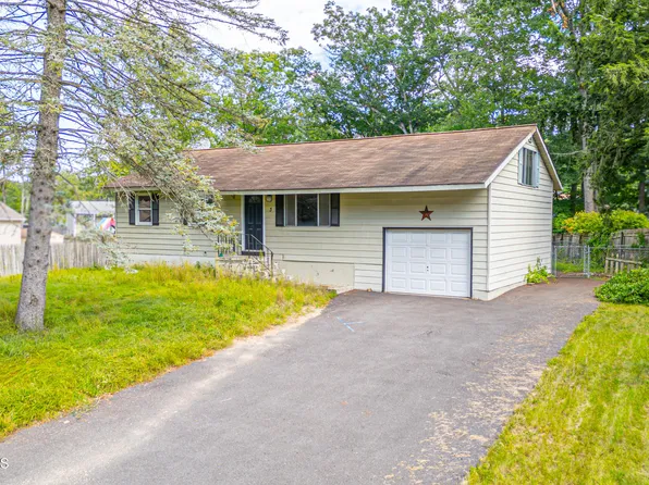 3 Karista Spring Drive, Saratoga Springs, NY 12866