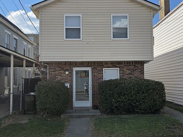 213 Lindsey St