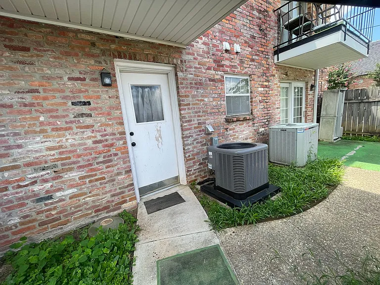 3820 Fairfield Ave #37 — Photo 18