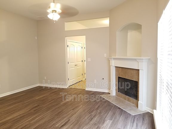 2nd image of 5646 Sycamore Woods Dr