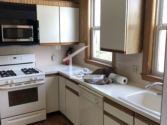 385W5cd1c5f0327a5 (1)