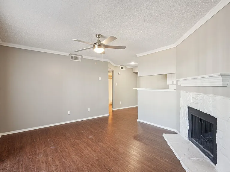 5644 Riverwalk Dr — Photo 60