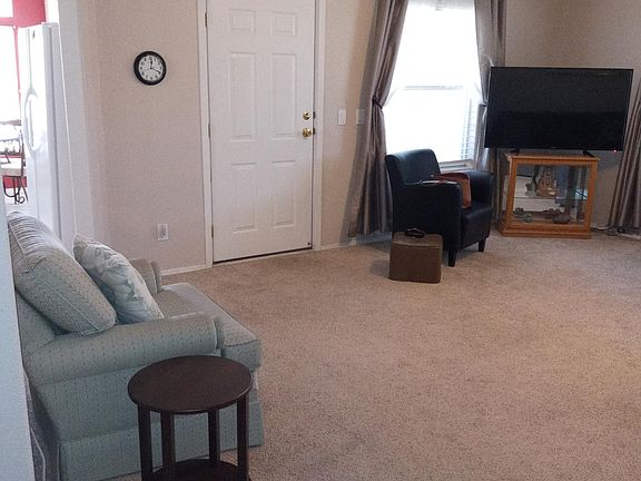 LR (furniture optional)