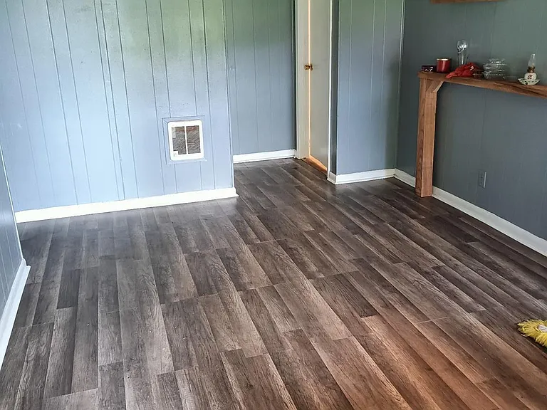 340 West Dr — Photo 3