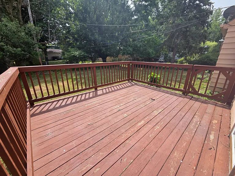 1361 Villa Dr — Photo 14
