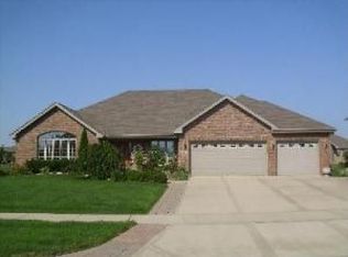 22585 Aster Dr, Frankfort, IL 60423