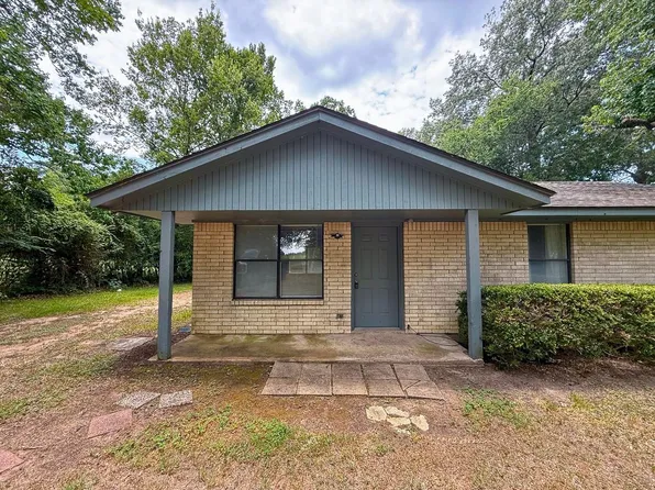 6304 Fm 1374 Rd, New Waverly, TX 77358