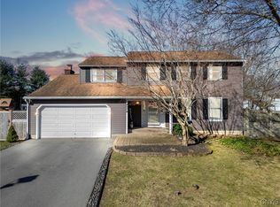 4074 Sesame Path, Liverpool, NY 13090