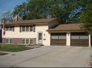506 Logan St, Norfolk, NE 68701