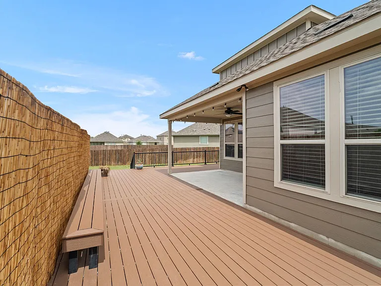 525 Compania Cv — Photo 28