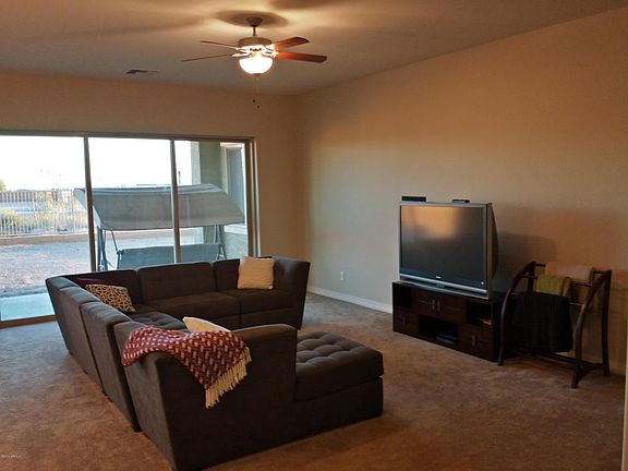4th image of 8049 W Cavedale Ave