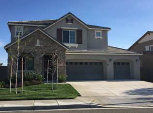 29122 Edgewood Dr, Lake Elsinore, CA 92530