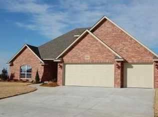 3000 Skye Rdg, Norman, OK 73069