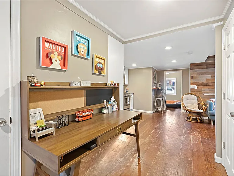 49 Coles St #1 — Photo 43