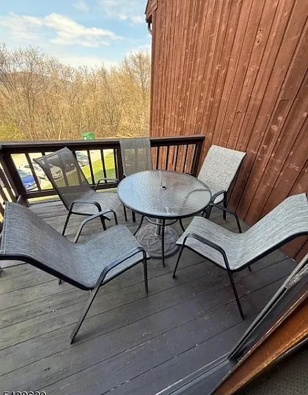 2 Stowe Ct #8 — Photo 9