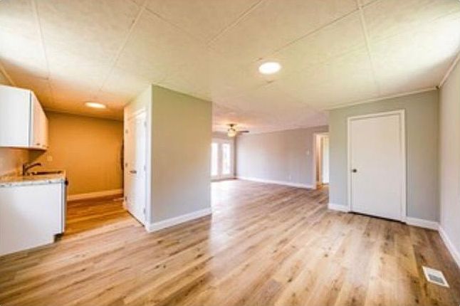 1520 Highland Dr Knoxville, TN, 37918 - Apartments for Rent | Zillow