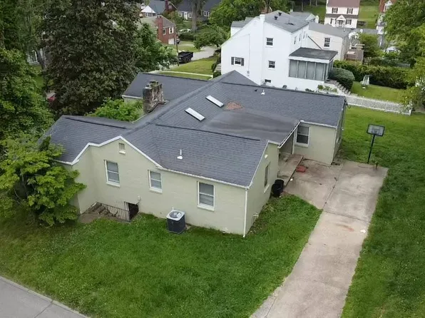 1700 Wiltshire Blvd, Huntington, WV 25701