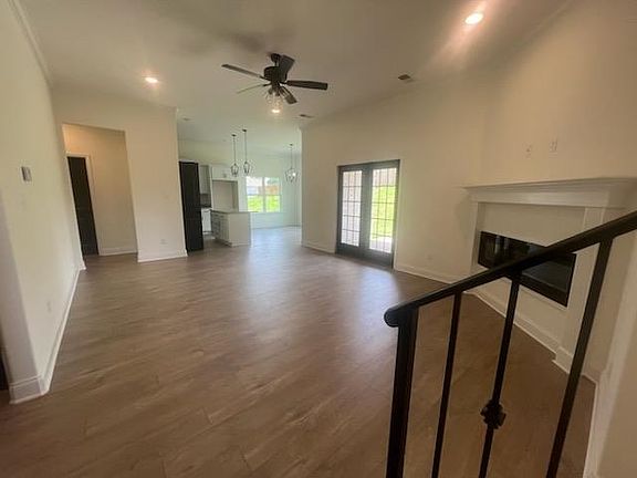 2nd image of 5520 Briardale Dr