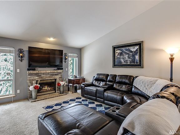 5th image of 20525 124th Street Ct E