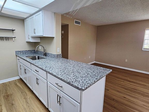 4th image of 203 46th Avenue Ter W APT 437