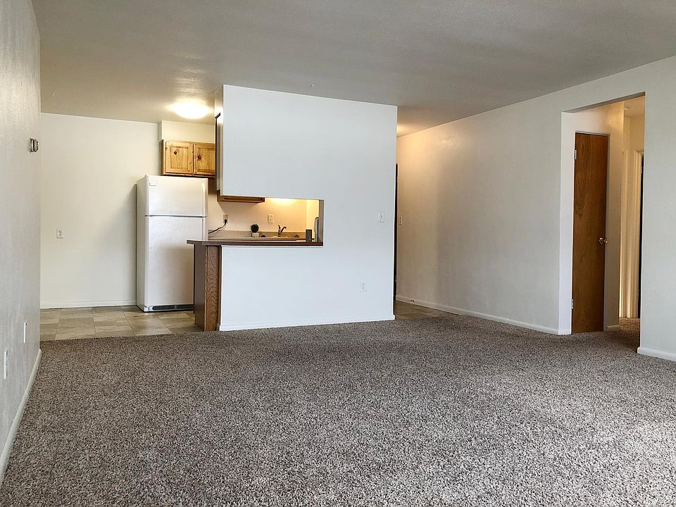 Park Apartments 502 502 13th St SE Jamestown ND Zillow