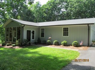 200 Hodges Mill Rd, Dobson, NC 27017