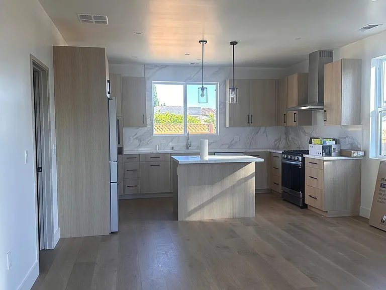 43535 Ellsworth St — Photo 3