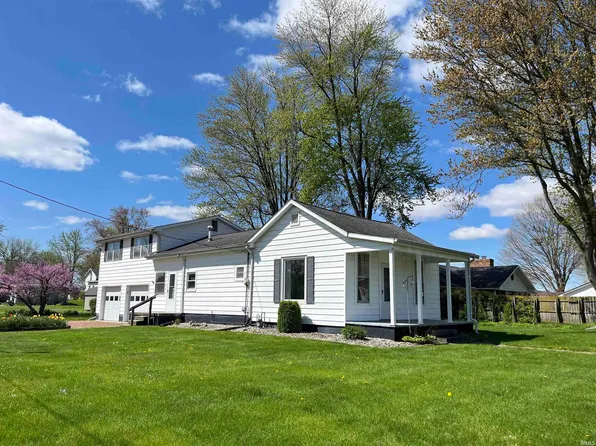 127 N Main St, Etna Green, IN 46524