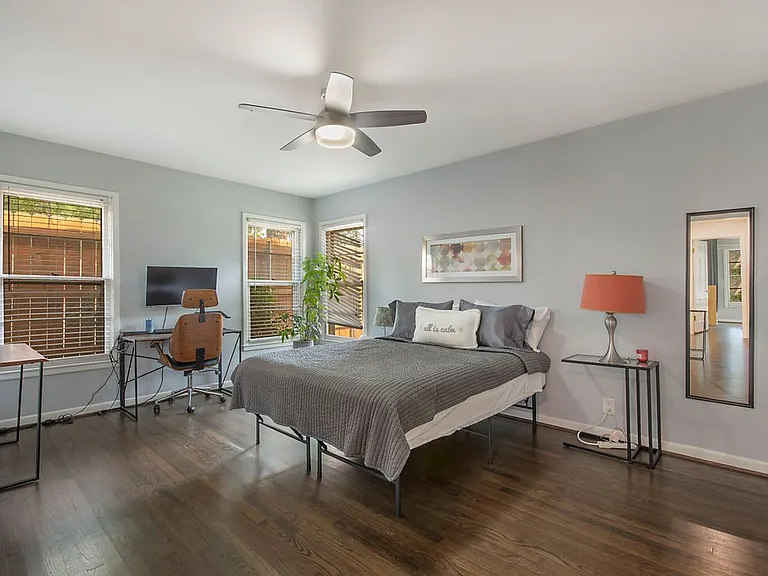 1200 Barker St — Photo 11