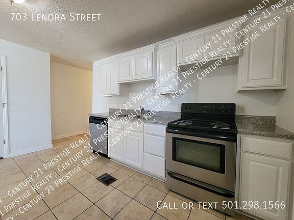 5th image of 703 Lenora St #703