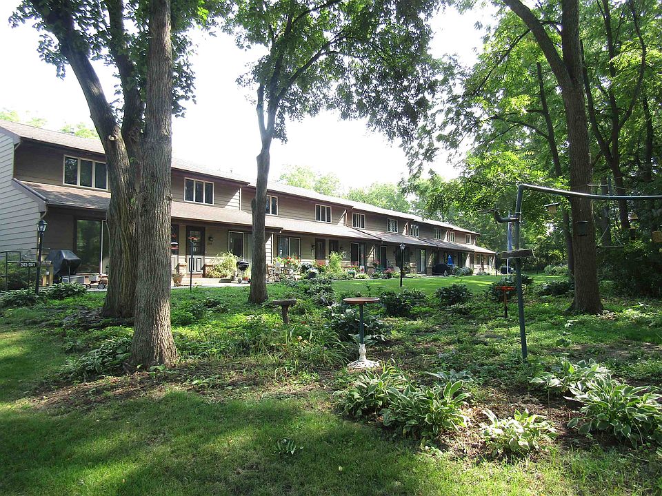 1st image of 255 Ba Wood Ln #7